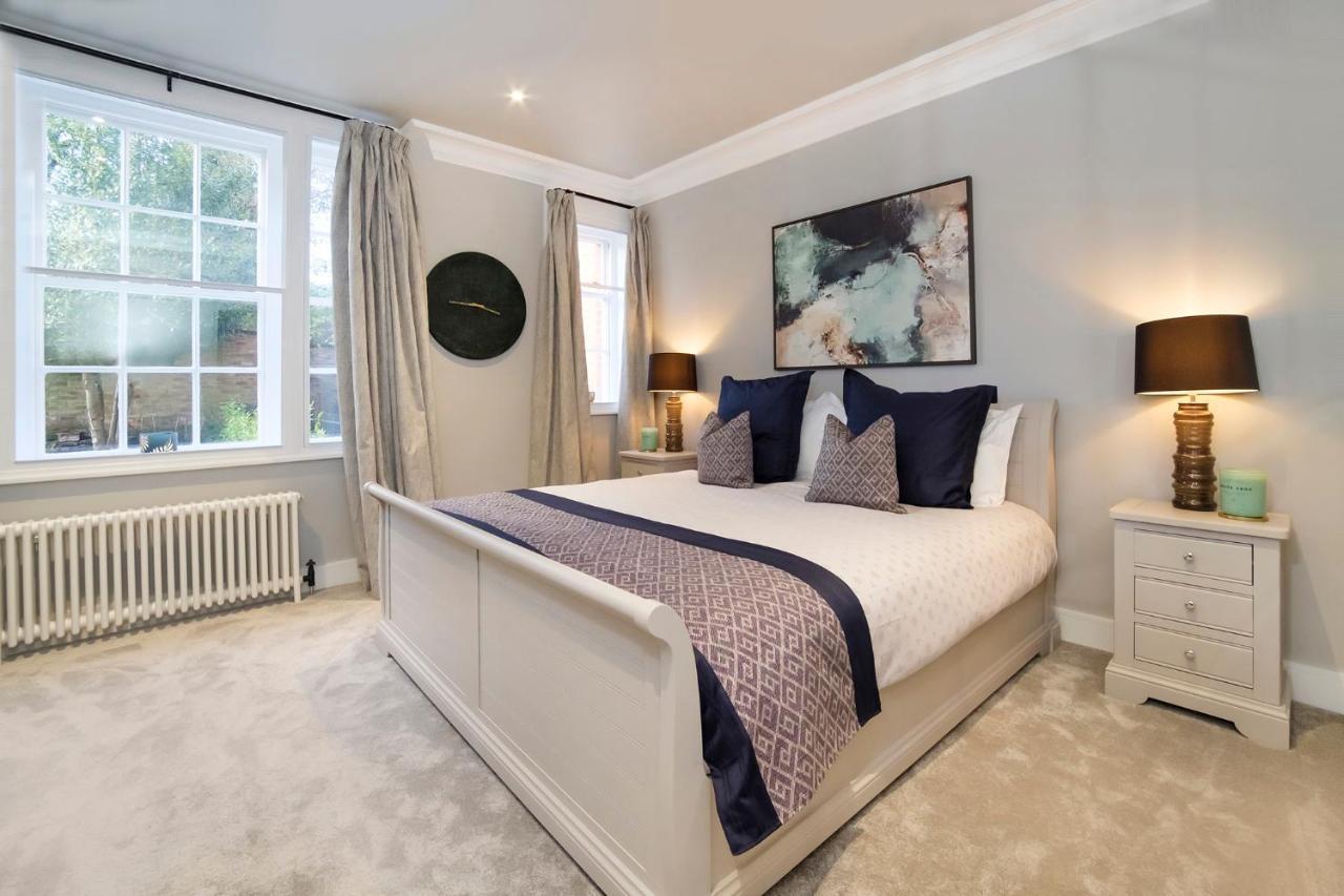 The Presidential Suite, With Free Parking! York Exterior photo