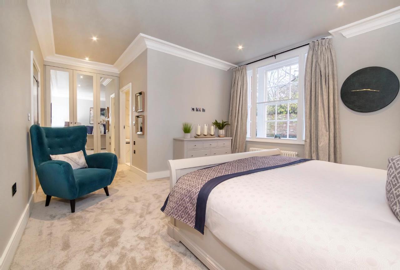 The Presidential Suite, With Free Parking! York Exterior photo